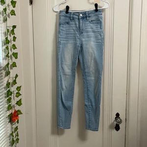 American Eagle light blue Jean